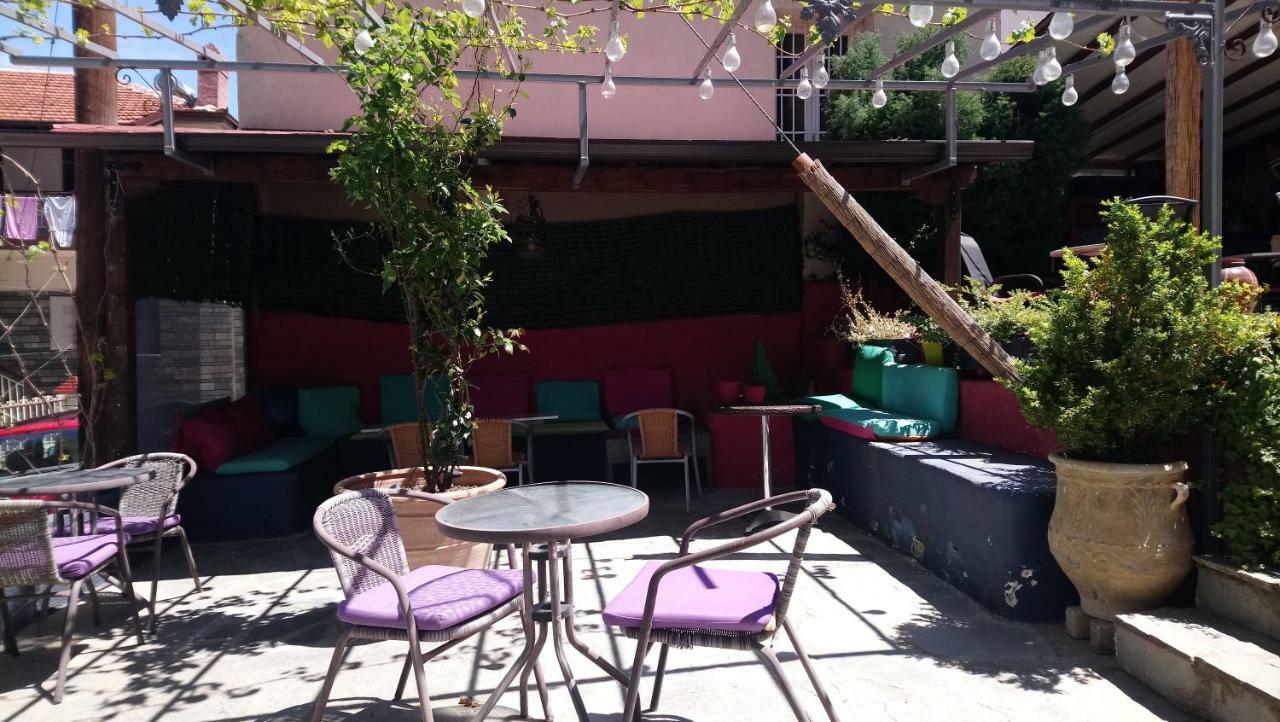 Alpina Suites Kastoria Bagian luar foto